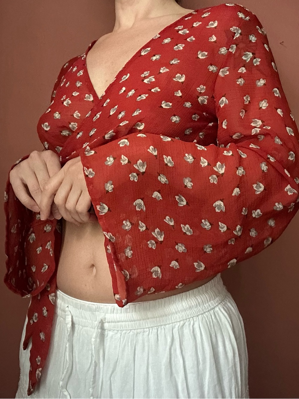 Red floral wrap top with bell sleeves - Picture 2 of 5